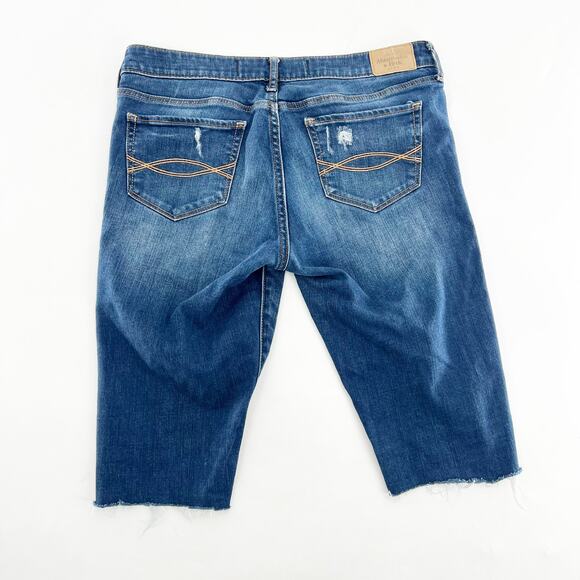 Abercrombie and Fitch Denim Distressed Bermuda Shorts 28 - Picture 5 of 5